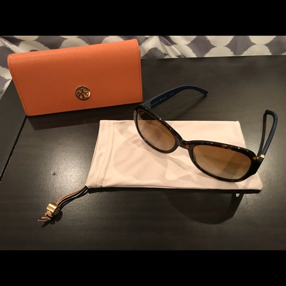 Tory Burch Accessories - Tory Burch Sunglasses